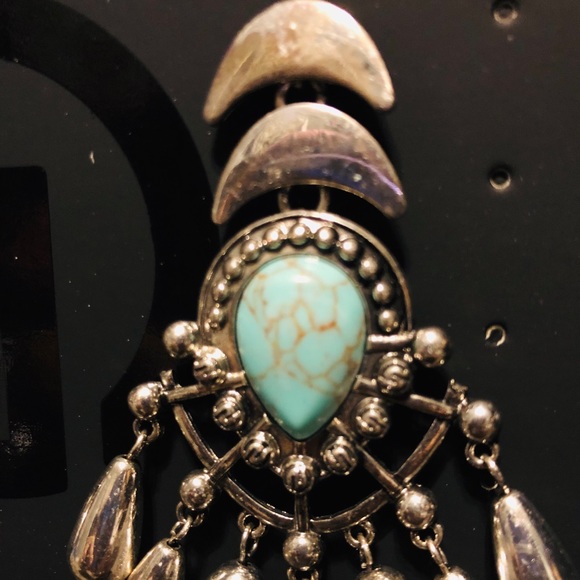 Gia Statement Earrings
DLNLX BY DYLANLEX - Picture 8 of 10